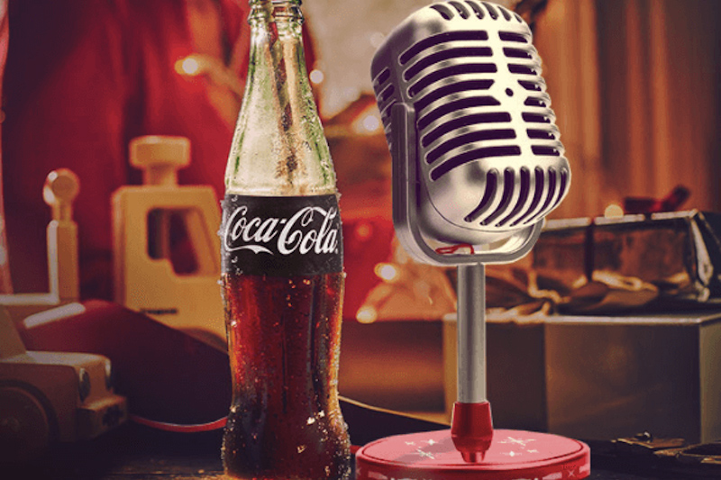 Пой с Соса-Cola и попади в новогодний клип!
